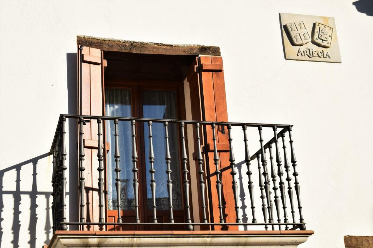 Casa Artegia Hostal Mezkiriz Exterior foto